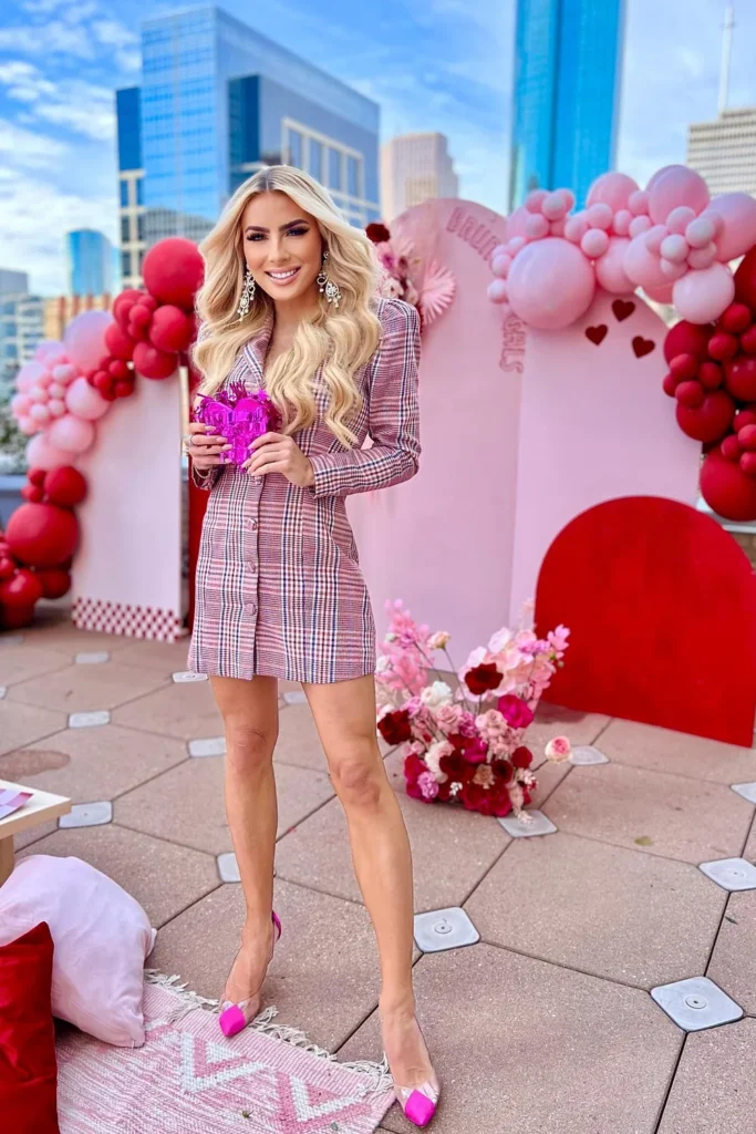 Plaid Blazer Dress for a Brunch With Friends
