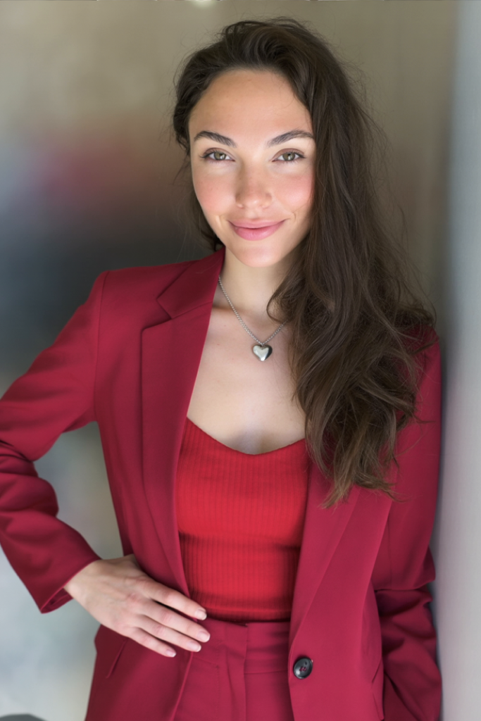 37 Valentine's Day Outfits That Make Every Date Night Memorable