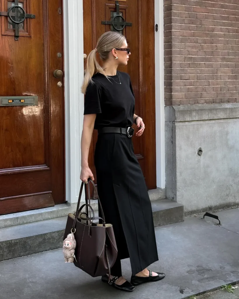 Long Black Skirt With a Black Tee