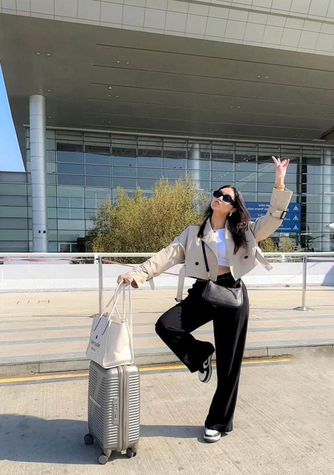 Cropped Trench and Wide Leg Trousers for Arrivals