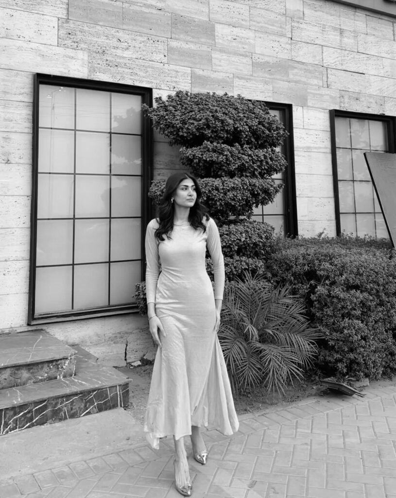 Fitted Cream Maxi Without the Gown