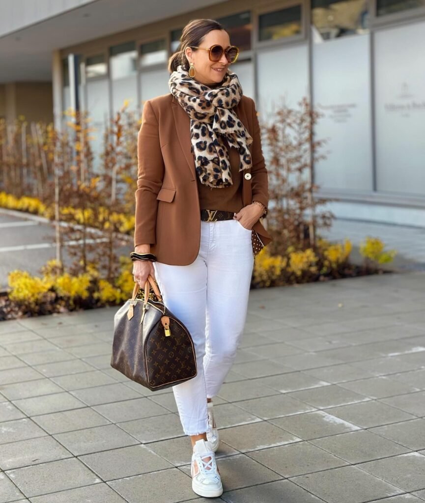 Warm Up White Jeans With Brown Layers and Leopard Print