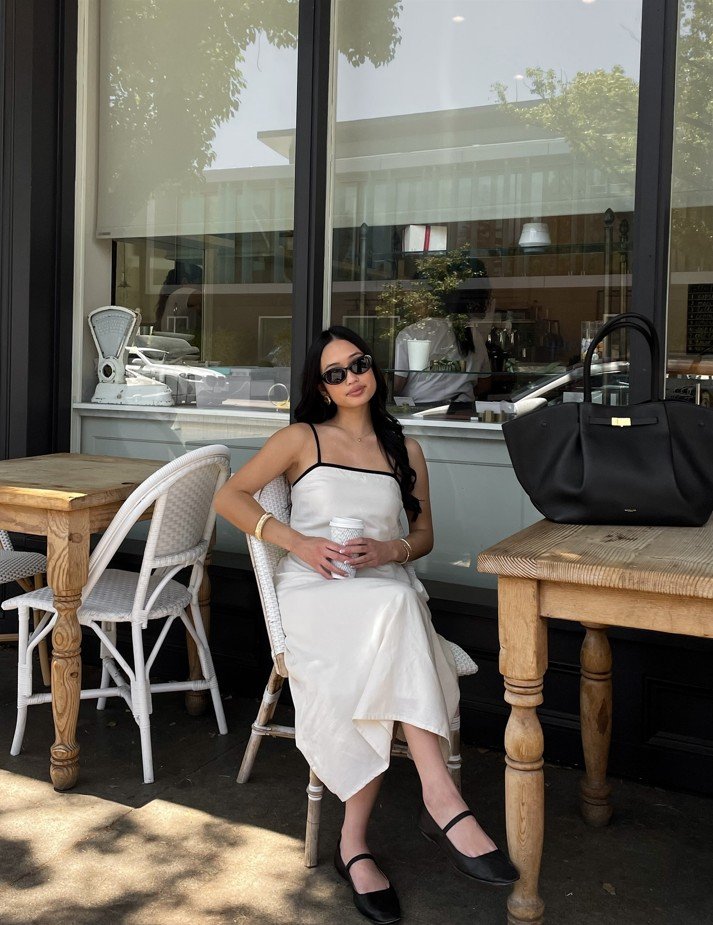 parisian cafe outfit ideas