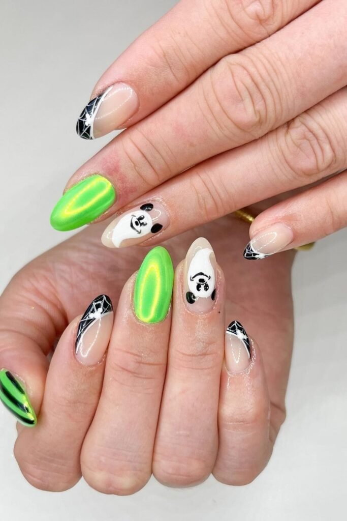 Botanical Disney Pumpkin Nails With Gold Details