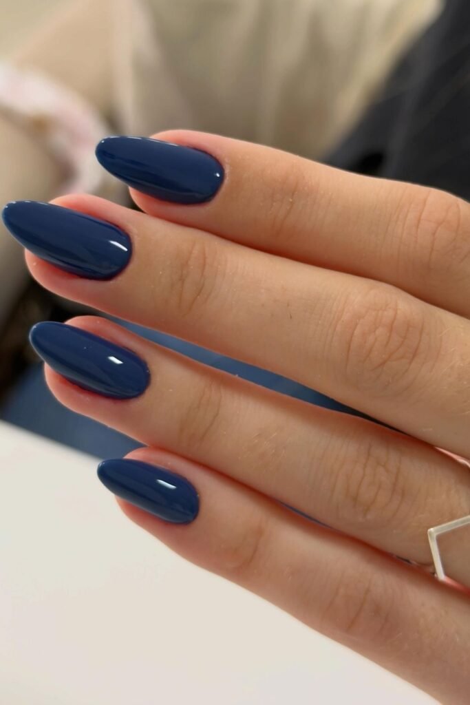 Muted Steel Blue Ovals With a Wet Gloss Finish