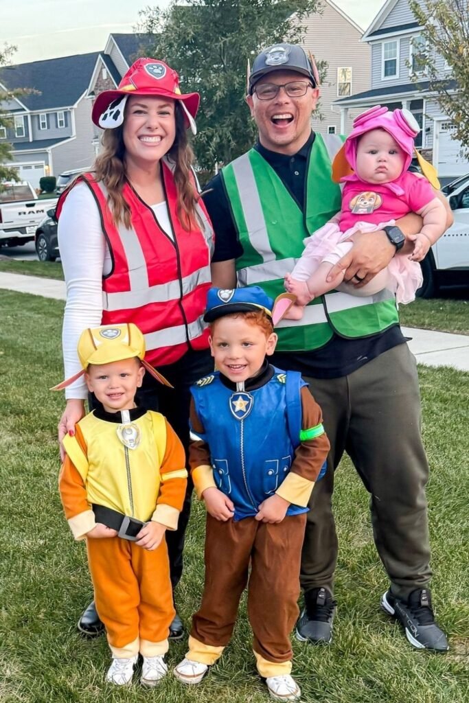 Rescue Team Family With Simple Adult Layers