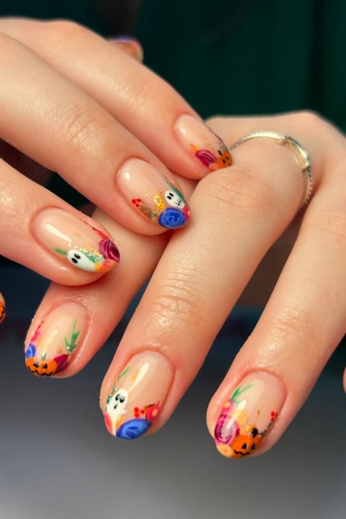 Tiny Ghost Floral Halloween Short Nails