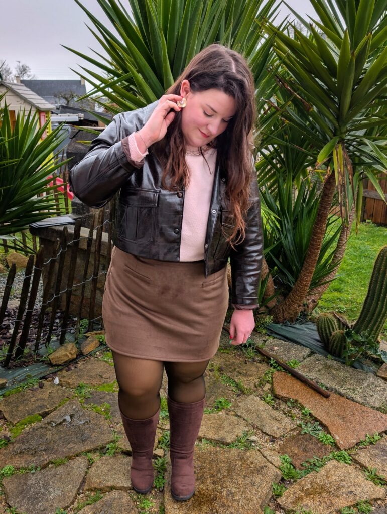 Brown Mini Skirt With a Cropped Leather Jacket
