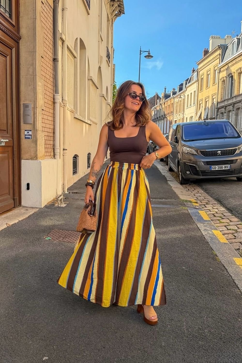 20 Long Skirt Office Outfit Ideas in Satin, Denim, and More